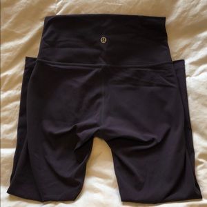 Lululemon winder under size 4